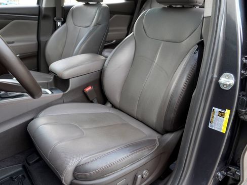 Used 2020 Hyundai Santa Fe Limited FWD image 6