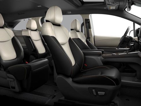 New 2025 Toyota Sienna Platinum image 72