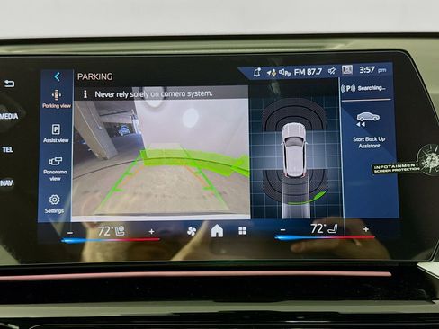 New 2026 BMW X1 xDrive28i w/ Convenience Package image 14