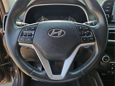 Used 2021 Hyundai Tucson Limited w/ Cargo Package FWD image 24