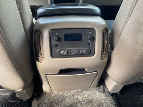 Used 2003 Chevrolet Avalanche 4x4 w/ Suspension Package, Off-Road image 20