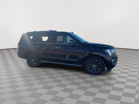 Used 2019 Ford Expedition Limited w/ Equipment Group 301A image 2