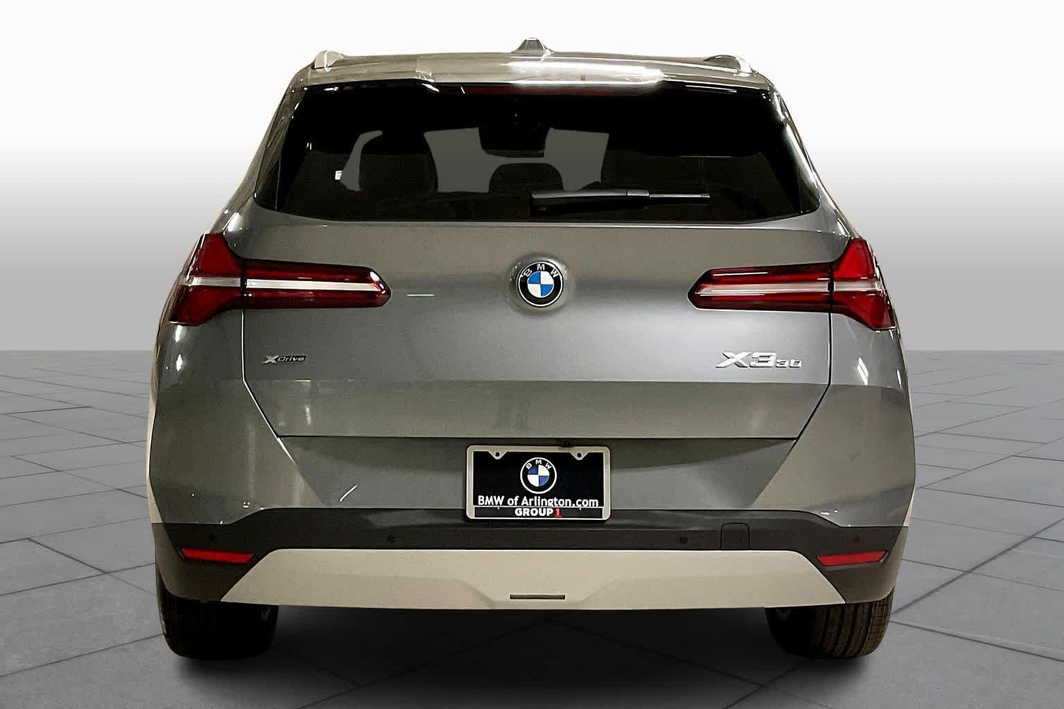 Used 2026 BMW X3 xDrive30i w/ Convenience Package AWD/4WD image 4