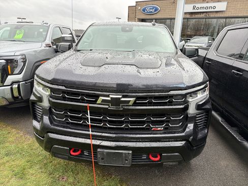 Used 2023 Chevrolet Silverado 1500 LT Trail Boss w/ Protection Package image 3