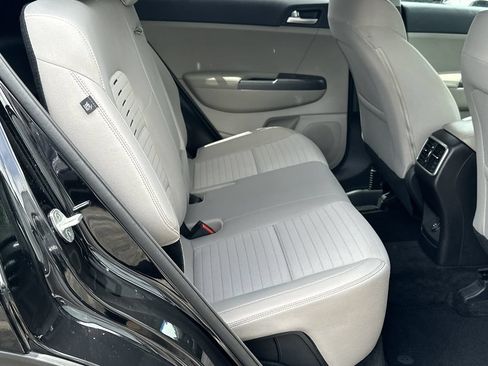 Used 2021 Kia Sportage LX w/ LX Fwd Popular Package image 15