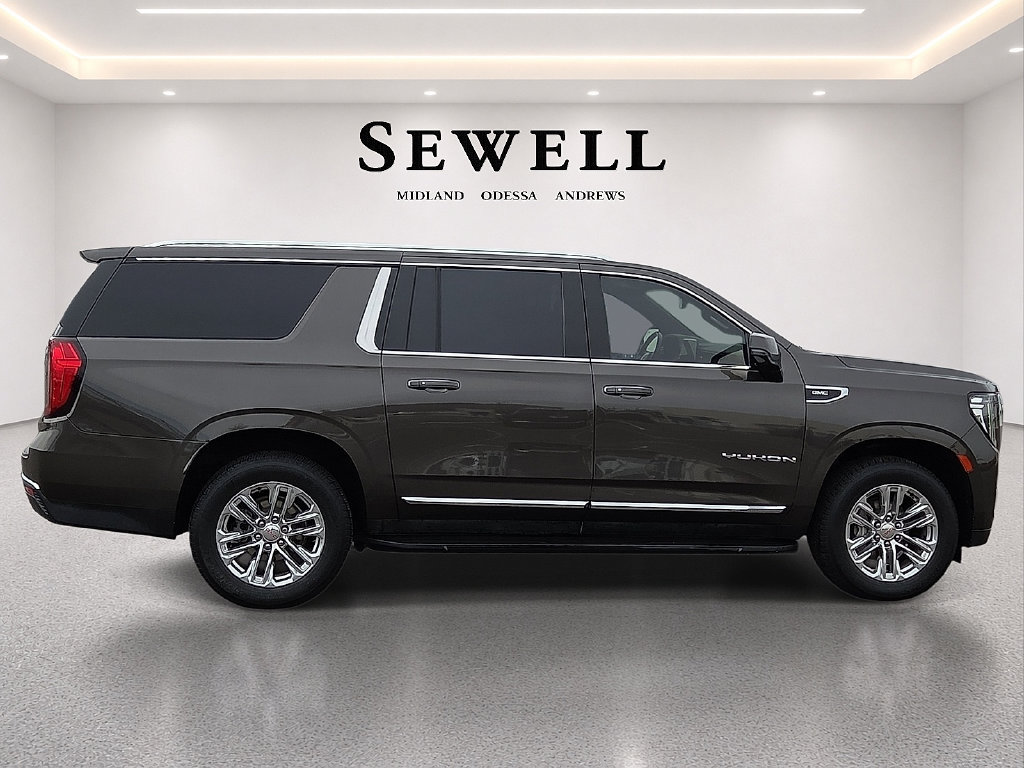 Used 2021 GMC Yukon XL SLT w/ Rear Media and Nav Package RWD image 5