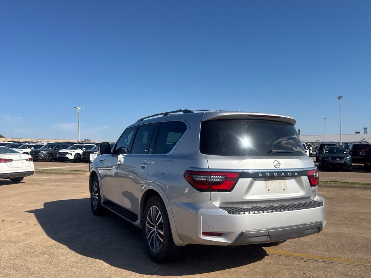 Certified 2023 Nissan Armada SL w/ Captain's Chairs Package AWD/4WD image 20
