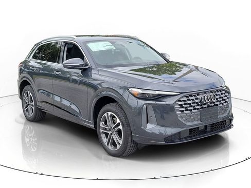 New 2026 Audi Q5 Premium Plus AWD/4WD image 1
