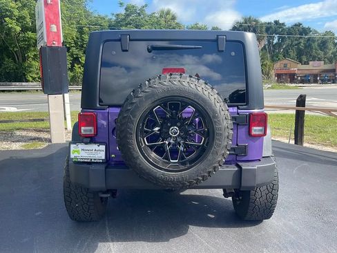 Used 2017 Jeep Wrangler Unlimited Sport w/ Quick Order Package 24S AWD/4WD image 5
