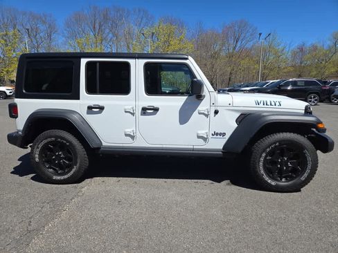 Used 2023 Jeep Wrangler Unlimited AWD/4WD image 3