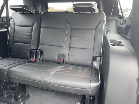New 2026 GMC Yukon XL AT4 Ultimate w/ LPO, Illumination Package image 26