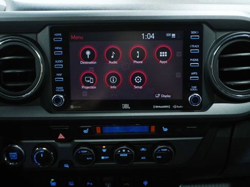Used 2021 Toyota Tacoma TRD Sport w/ TRD Premium Sport Package AWD/4WD image 18