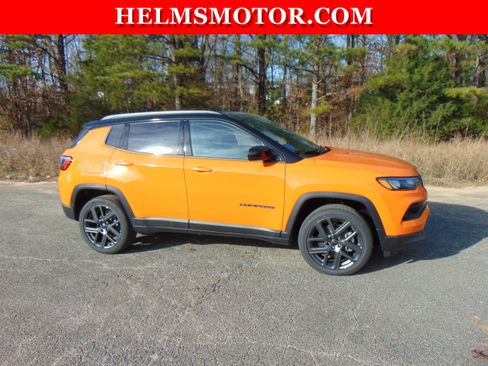 New 2026 Jeep Compass Limited AWD/4WD image 11