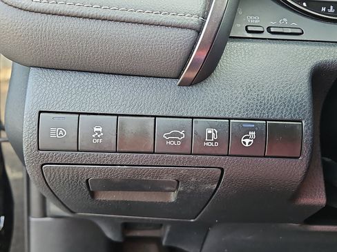 Used 2024 Toyota Camry XSE w/ Cold Weather Package FWD image 18