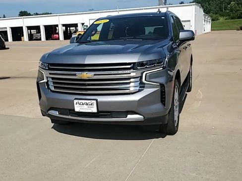 Used 2022 Chevrolet Tahoe High Country AWD/4WD image 3