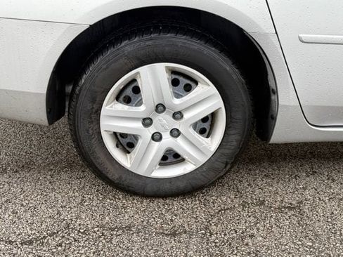 Used 2006 Chevrolet Impala LT FWD image 8