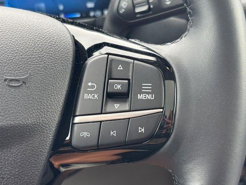 Used 2025 Ford Escape Platinum w/ Premium Technology Package FWD image 20