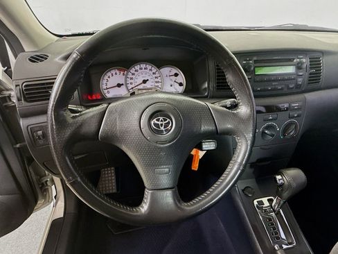 Used 2005 Toyota Corolla S FWD image 11