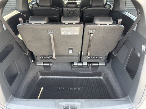 Used 2023 Honda Odyssey Sport image 11