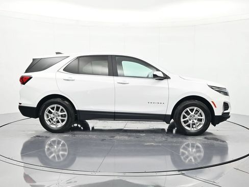 Used 2024 Chevrolet Equinox LT AWD/4WD image 4