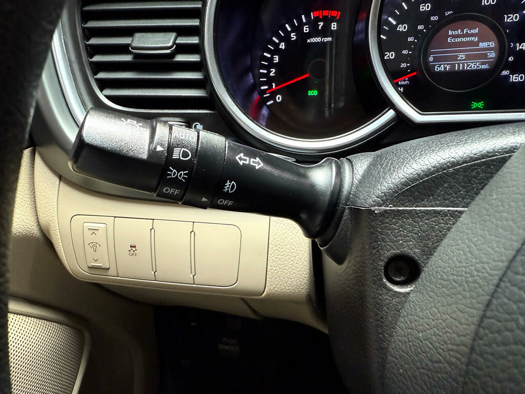 Used 2015 Kia Optima LX FWD image 16