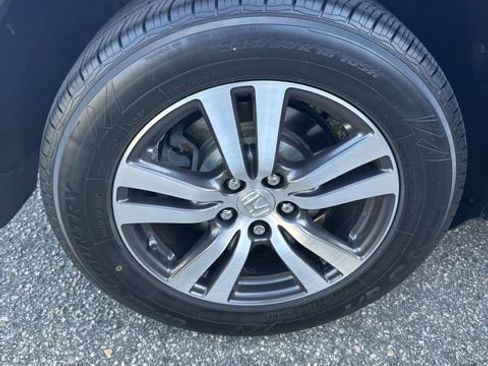 Used 2018 Honda Pilot EX-L image 19