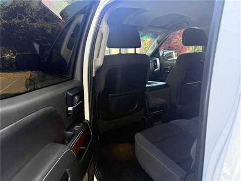 Used 2014 GMC Sierra 1500 SLE w/ SLE Value Package AWD/4WD image 11