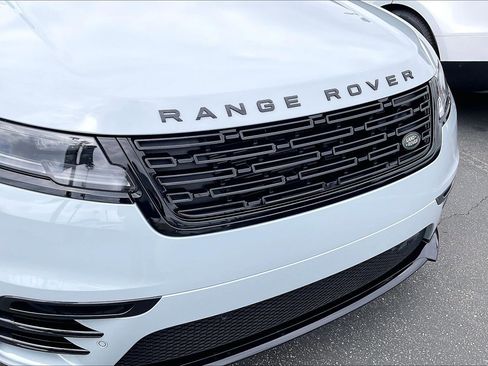 Used 2024 Land Rover Range Rover Velar Dynamic SE AWD/4WD image 29
