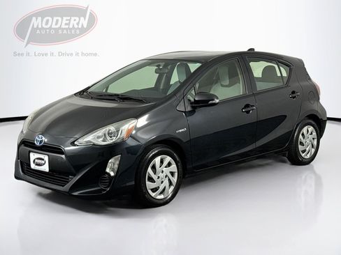 Used 2015 Toyota Prius C One FWD image 1