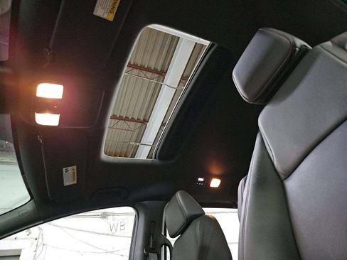 Used 2024 Honda Odyssey Sport image 9