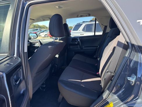 Used 2024 Toyota 4Runner TRD Off-Road image 10