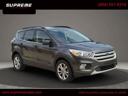 Used 2018 Ford Escape SE FWD image 1