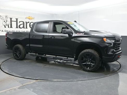 Used 2023 Chevrolet Silverado 1500 LT Trail Boss w/ Convenience Package II image 6