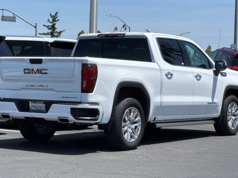 Used 2023 GMC Sierra 1500 Denali AWD/4WD image 5