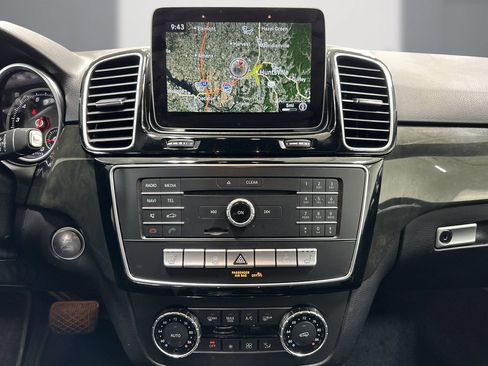 Used 2018 Mercedes-Benz GLE 350 image 19