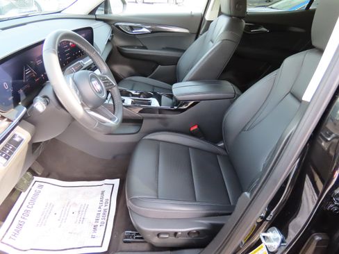 Used 2025 Buick Envision Preferred image 36
