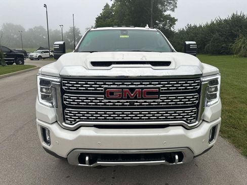 Used 2021 GMC Sierra 2500 Denali w/ Denali Ultimate Package AWD/4WD image 2
