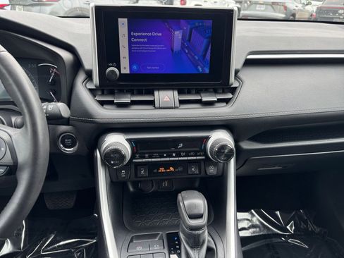 Used 2025 Toyota RAV4 XLE w/ Weather Package FWD image 21