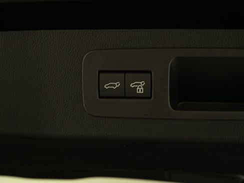 Used 2026 Lexus LX 700h Luxury AWD/4WD image 36