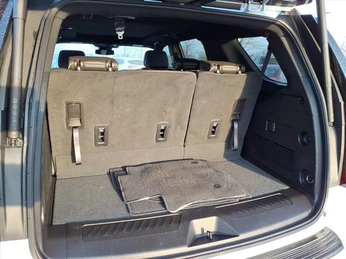 Used 2023 GMC Yukon SLT image 21