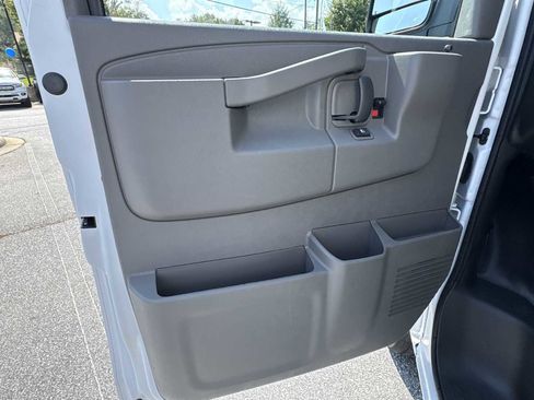 New 2025 Chevrolet Express 2500 w/ Driver Convenience Package RWD image 19
