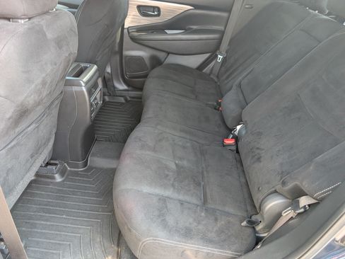 Used 2018 Nissan Murano SV w/ Cargo Package FWD image 7