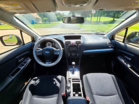 Used 2014 Subaru Impreza 2.0i Sport Premium image 26