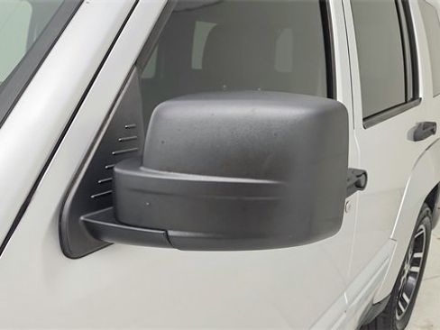 Used 2011 Jeep Liberty 70th Anniversary image 14