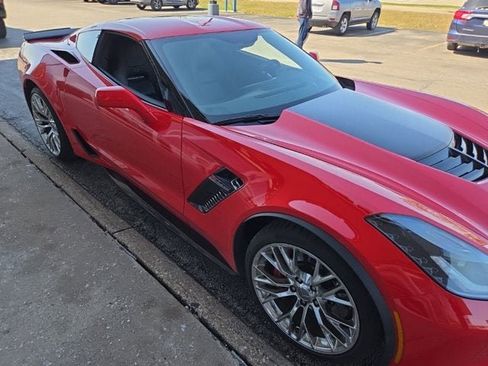 Used 2017 Chevrolet Corvette Z06 image 4