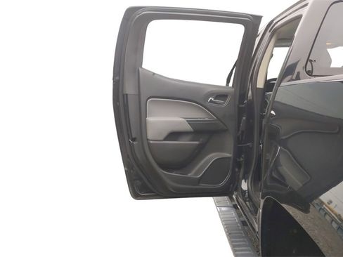 Used 2019 Chevrolet Colorado LT image 29