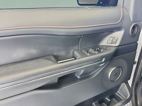 Used 2024 Ford Expedition Max Limited RWD image 15