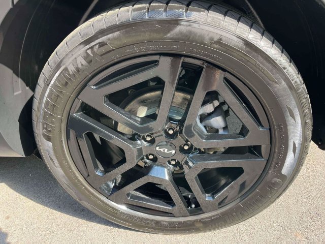 Used 2023 Kia Telluride EX X-Line AWD/4WD image 11