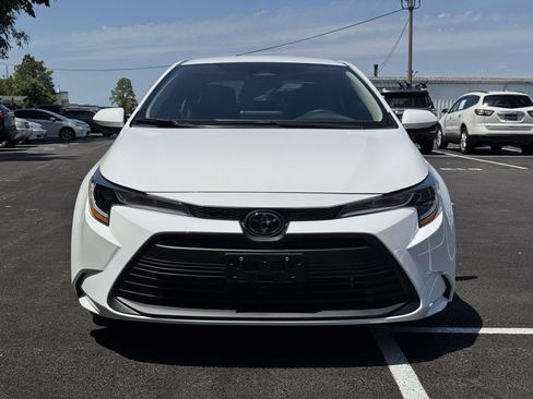Used 2026 Toyota Corolla LE FWD image 25