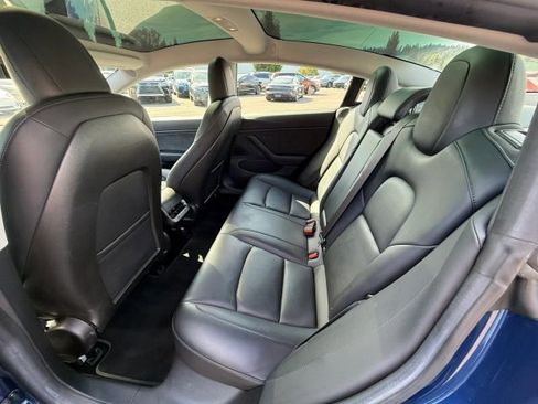 Used 2018 Tesla Model 3 Long Range RWD image 21